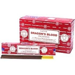 CAJA INCIENSO SANGRE DE DRAGO (agarbati) x 12 paquetes de 15 gm .